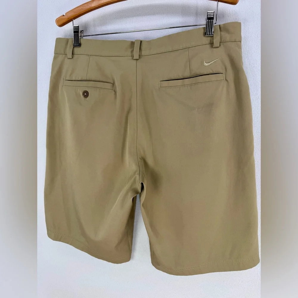 Men’s Nike Golf Tour Performance Dri-Fit Shorts Brown Size 34 Chino Flat Front - Picture 3 of 5